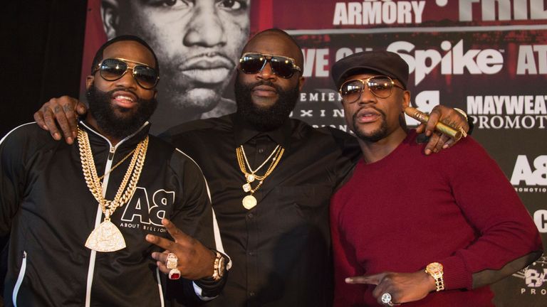 Adrien Broner and Floyd Mayweather are still at odds