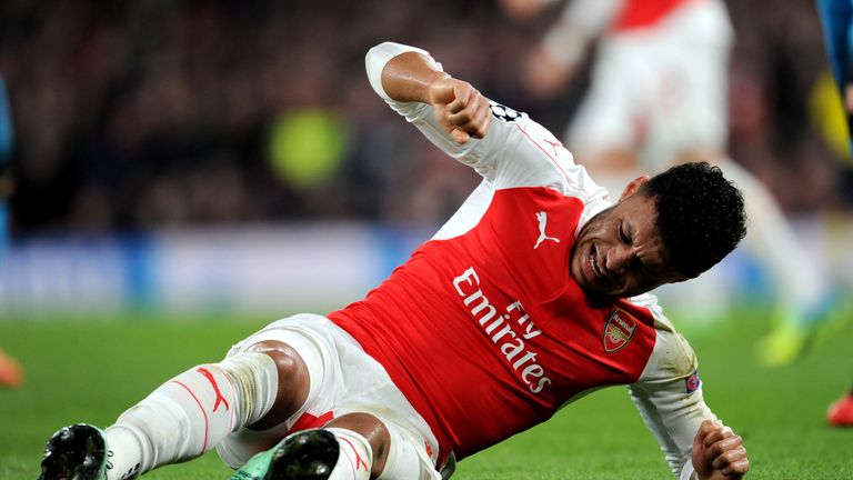 Arsenal's Alex Oxlade-Chamberlain injured