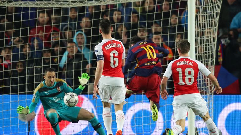 David Ospina saves a Lionel Messi shot