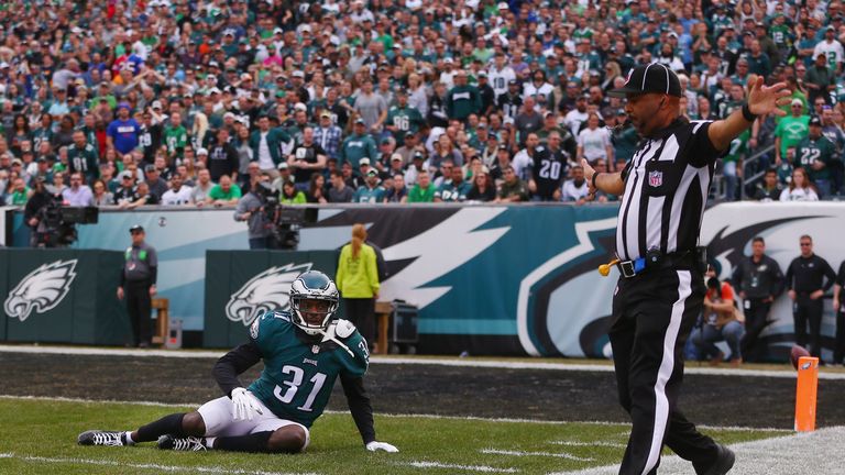 Byron Maxwell #31 of the Philadelphia Eagles reacts after Sammy Watkins #14 (not pictured) of the Buffalo Bills scored a t
