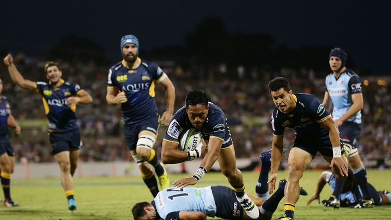 Christian Lealiifano of the Brumbies scores a try during the round two Super Rugby match between the Brumbies and the Waratahs