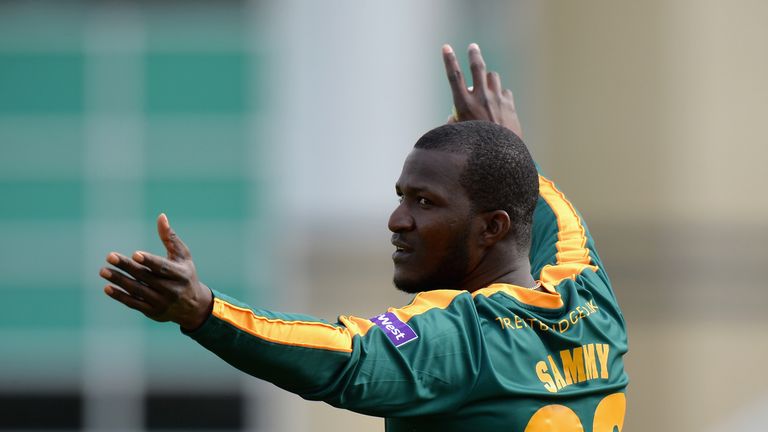  Darren Sammy of Nottingham Outlaws 