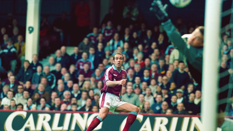 West Ham United player Paolo Di Canio