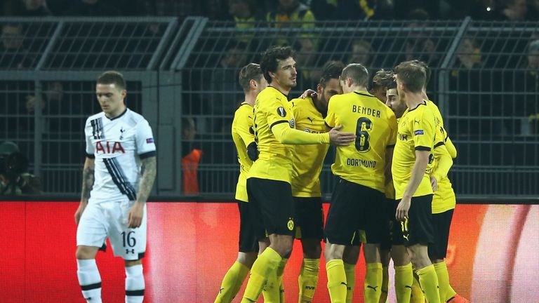 DORTMUND, GERMANY - MARCH 10:  Pierre-Emerick Aubameyang of Borussia Dortmund (4L) celebrates with 
