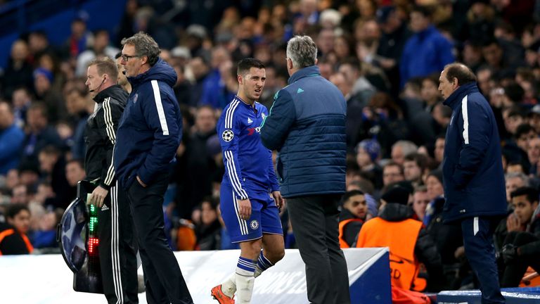 Eden Hazard comes off injured during Chelsea's Champions League defeat to PSG