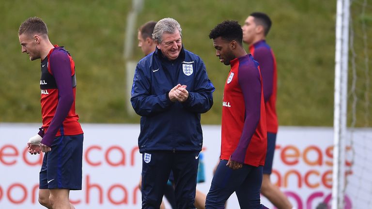 England manager Roy Hodgson speaks to Daniel Sturridge during a training session