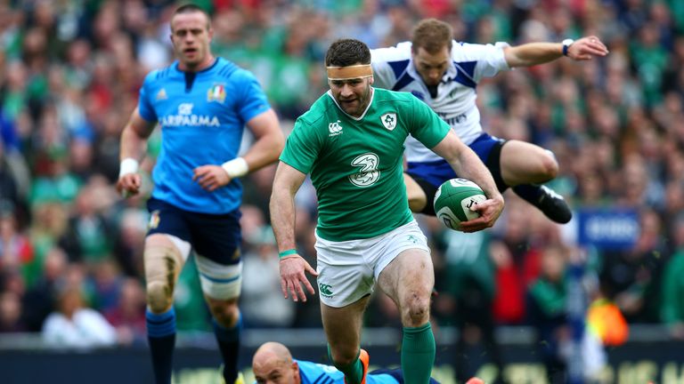 Fergus McFadden was among the Ireland try scorers in Dublin on Saturday