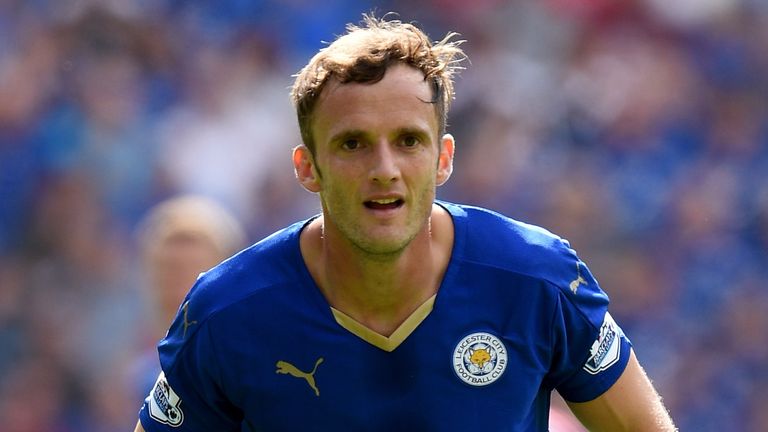 Andy King of Leicester City in action during the Premier League match against Sunderland