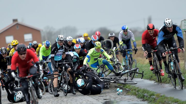 A crash in the 2015 Ghent-Wevelgem