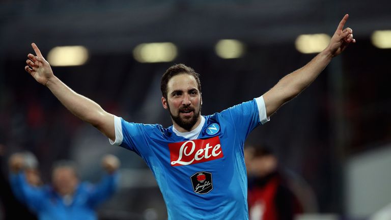 Gonzalo Higuain of Napoli celebrates after scoring his team's second goal goal during the Serie A match between SSC Napoli and Genoa