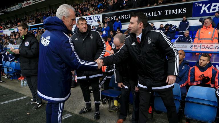 Ipswich manager Mick McCarthy and Nottingham Forest boss Dougie Freedman shake hands before kick-off