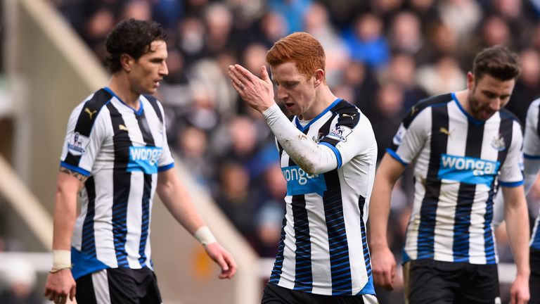Jack Colback of Newcastle United reacts 