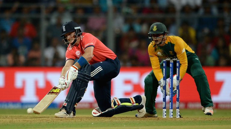 Joe Root of England bats during the ICC World Twenty20 India 2016 Super 10s Group 1 match between South Africa and England 