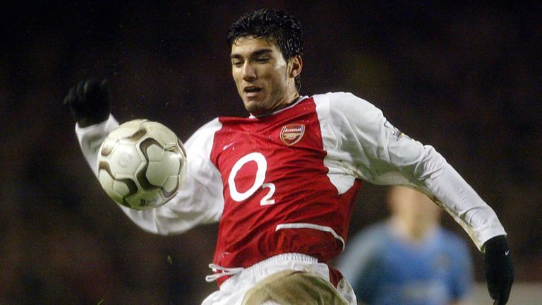 Former Arsenal star Jose Antonio Reyes, 35, dies in car crash