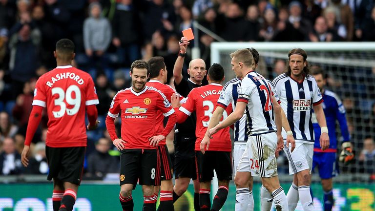 Mike Dean sends Manchester United's Juan Mata off 