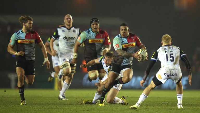 Kyle Sinckler of Harlequins makes a break during the Aviva Premiership match between Harlequins and Bath Rugby at Twickenham Stoop