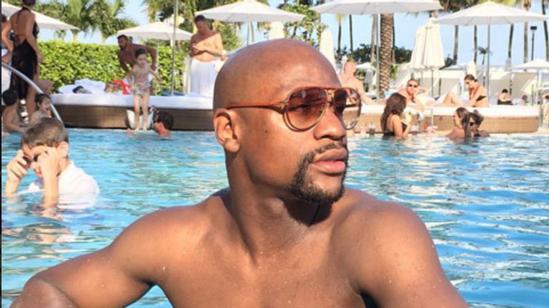 Floyd Mayweather (instagram.com/floydmayweather)