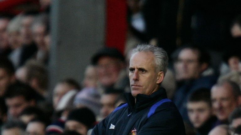 LONDON - JANUARY 28:  Mick McCarthy the Sunderland Manager looks on during the FA Cup Fourth Round Match between Brentford and Sunderland at Griffin Park o