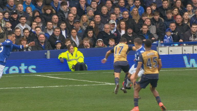 Dermot Gallagher feels a penalty should have been given for Mo Besic's trip on Alexis Sanchez