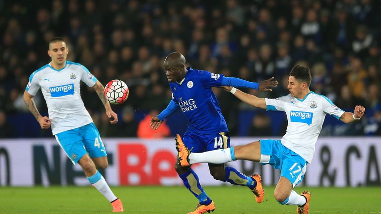 Leicester City's N'Golo Kante (centre) and Newcastle United's Ayoze Perez (right) during the Barclays Premier League match at the King Power Stadium