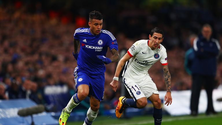 Kenedy of Chelsea goes past a challenge from Angel Di Maria of PSG