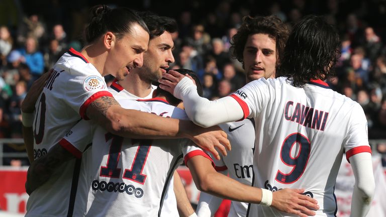 Paris Saint-Germain forward Zlatan Ibrahimovic (L) celebrates with (From L) Angel Di Maria,  Javier Pastore,  Adrien Rabiot and Edinson Cavani 