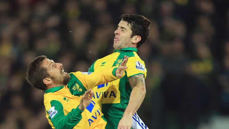 Robbie Brady (right) lost two teeth in a clash with Norwich team-mate Gary O'Neil 