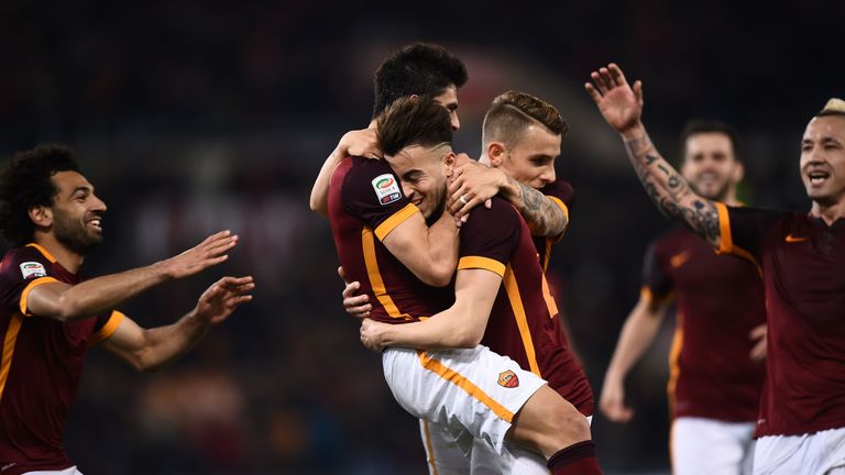 Roma celebrate Diego Perotti's goal