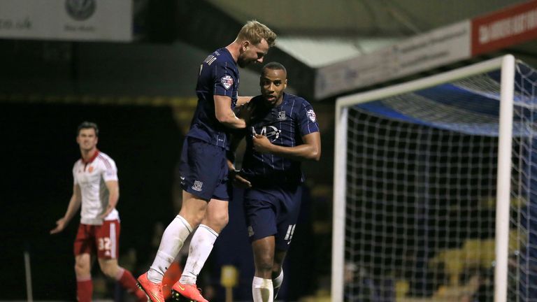 Southend United's Tyrone Barnett (right) celebrates scoring their first goal of the game