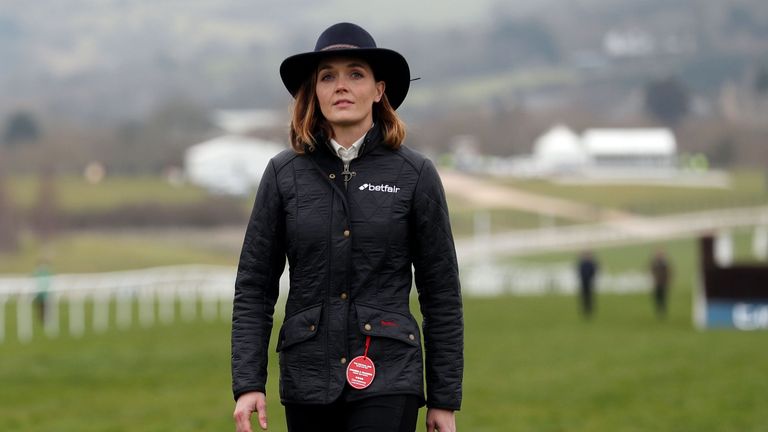 Victoria Pendleton walks the course