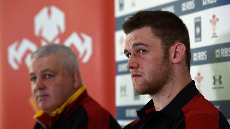 Wales head coach Warren Gatland (L) and captain Dan Lydiate