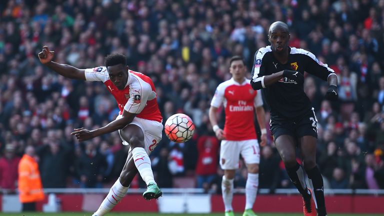 Welbeck missed a superb chance to equalise after halving the deficit for Arsenal