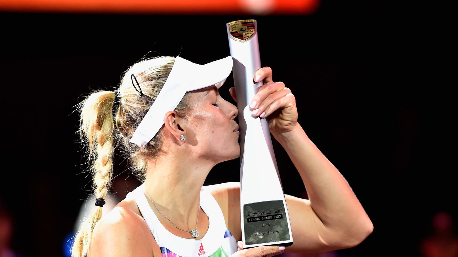 Angelique Kerber proves too strong for Laura Siegemund in Stuttgart ...