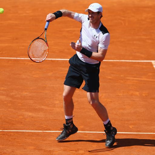 Nadal topples Murray on clay