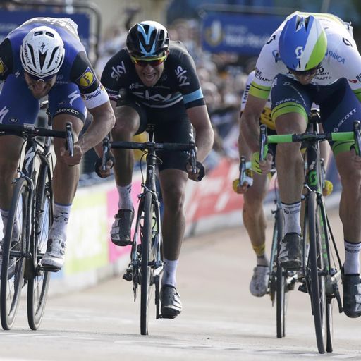 Hayman wins Paris-Roubaix