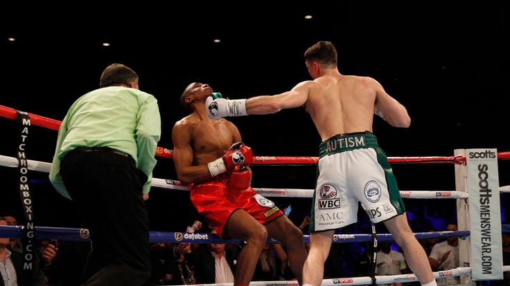 Callum Smith blasts Hadillah Mohoumadi aside
