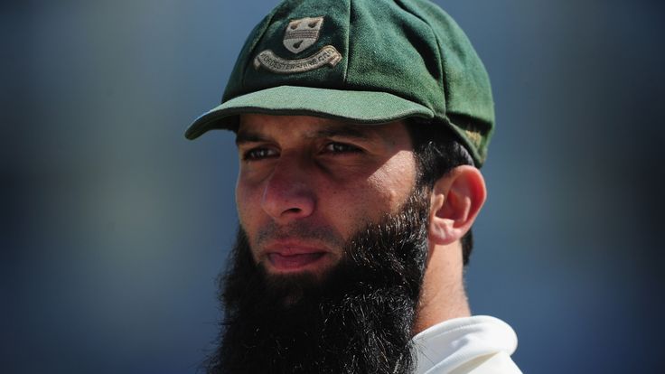 Moeen Ali kept Worcestershire in the game at Bristol