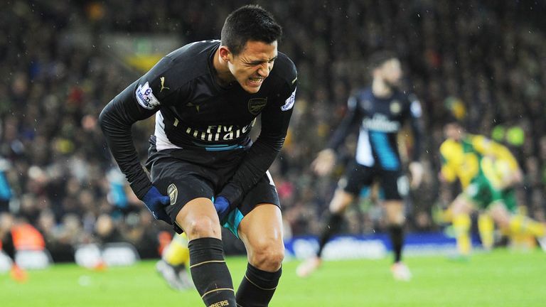 Alexis Sanchez of Arsenal suffers a hamstring injury at Norwich