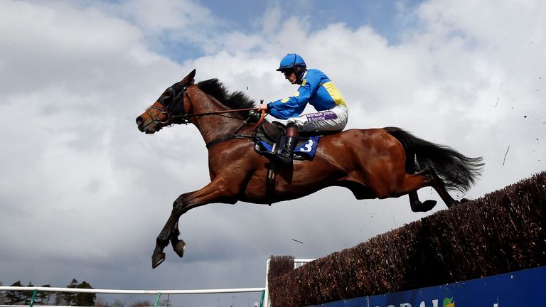 Jockey Sam Twiston-Davies riding Le Mercurey to victory at Ayr