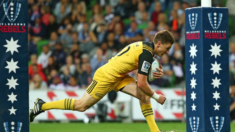 Beauden Barrett scored twice for the Hurricanes in a convincing win