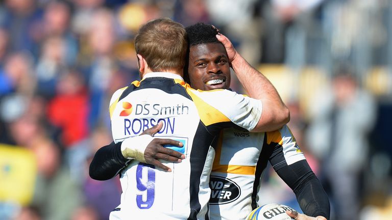 Christian Wade of Wasps celebrates scoring his fourth try of the match with Dan Robson during the Aviva Premiership match v Worcester