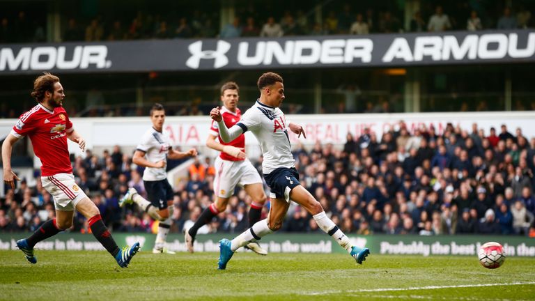LONDON, UNITED KINGDOM - APRIL 10:  Dele Alli of Tottenham Hotspur scores their first goal during the Barclays Premier League match between Tottenham Hotsp