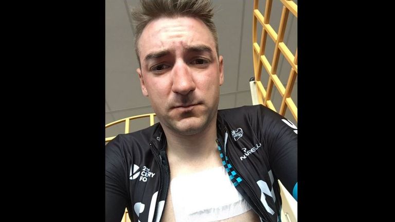 Elia Viviani, Paris-Roubaix 2016 crash