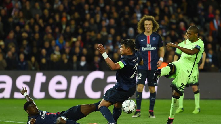 Fernandinho scored Manchester City's second goal in their 202 first-leg draw with Paris St Germain