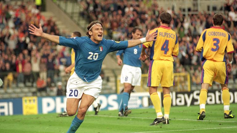 24 Jun 2000:  Francesco Totti of Italy celebrates after scoring during the European Championships