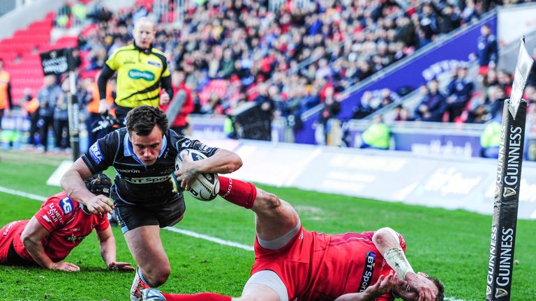 Glasgow Warriors' Lee Jones scores his sides third 