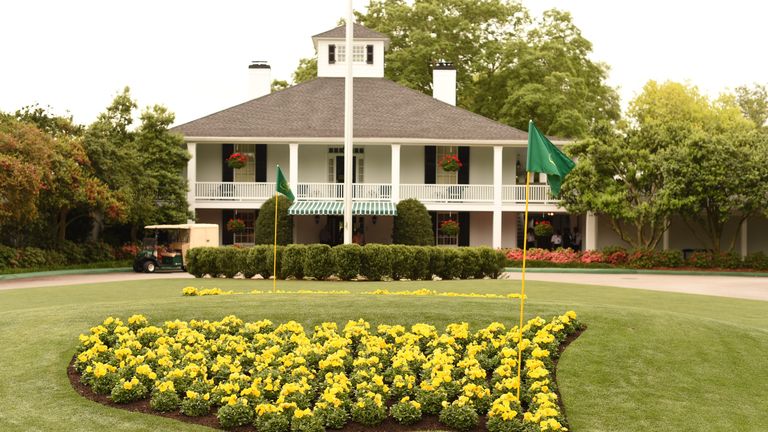 Arriving at the Augusta clubhouse after driving down Magnolia Lane is a rare treat for a 10-handicapper