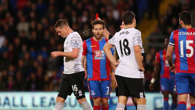 Everton's James McCarthy (left) is sent off 