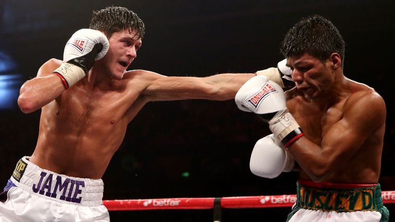 Jamie McDonnell (L)