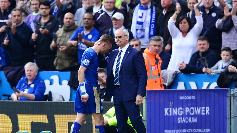 Jamie Vardy of Leicester City walks off after being sent off 